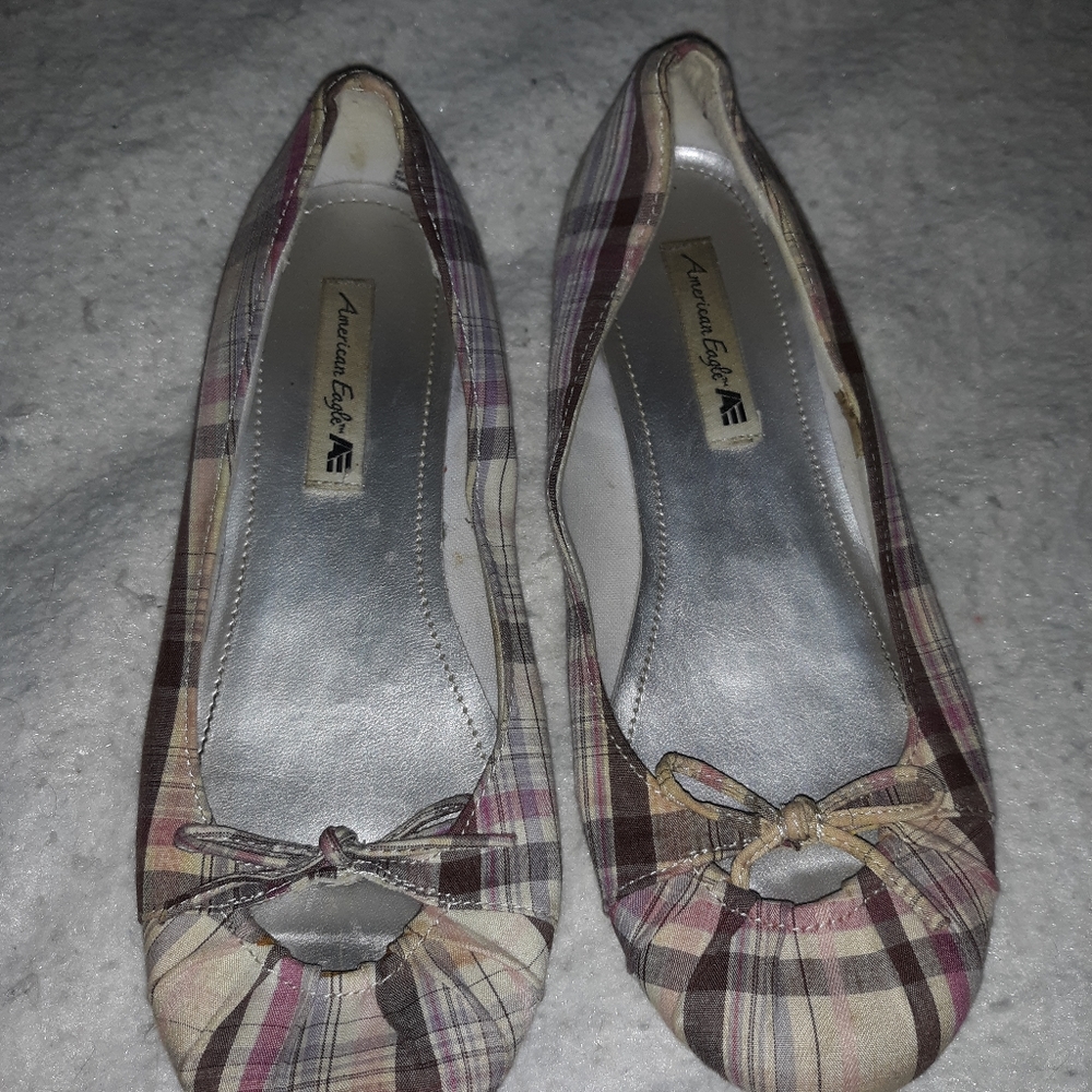 American eagle flats size 5